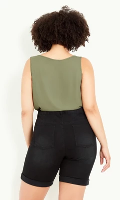 Women's Plus Size Turn Up Cuff Denim Short - Black | EVANS