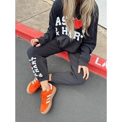 Women's Ascot + Hart Fleece Heart Graphic Joggers - Black 7 Women's Ascot + Hart Fleece Heart Graphic Joggers - Black - Image 5