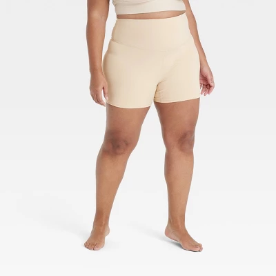 Women's Brushed Sculpt Bike Shorts 5" - All In Motion™ 7 Women's Brushed Sculpt Bike Shorts 5" - All In Motion™ - Image 5