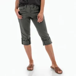 Aventura Clothing Women's Bristow Capri -Modish Ink Sales GUEST 431606c7 24de 4a01 984f 0568a9de3efe