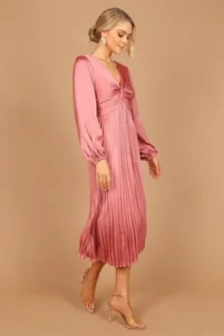 Petal And Pup Womens Noelle Twist Front Pleated Midi Dress 18 Petal And Pup Womens Noelle Twist Front Pleated Midi Dress -Modish Ink Sales GUEST 9543ecb9 9cc6 4c05 a413 715804e7559b