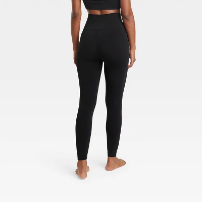 Women's High-Rise Patterned Seamless 7/8 Leggings - JoyLab™ 3 Women's High-Rise Patterned Seamless 7/8 Leggings - JoyLab™